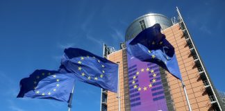 Cina-UE inaugurano meccanismo di consultazioni su commercio e investimenti
