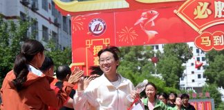 Cina: concluso in alcune regioni l’esame di ammissione all’università (2)