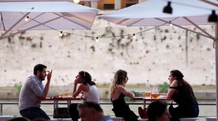 Meteo, ondata di caldo a Roma (1)