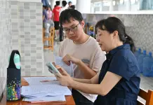 Cina: studenti del Guangxi Zhuang si preparano al gaokao (2)