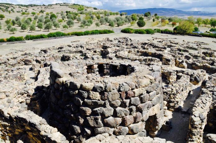 nuraghe Sardegna nuraghe Sardegna