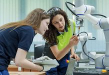 Mimit-Mur, Urso e Bernini firmano l’Atto di indirizzo strategico 2026-2028 per la valorizzazione delle conoscenze e il trasferimento tecnologico