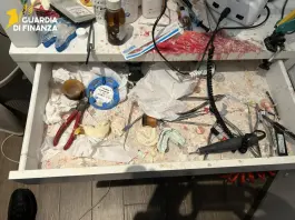 Sequestrato a Latina uno studio odontoiatrico abusivo, denunciato un falso dentista