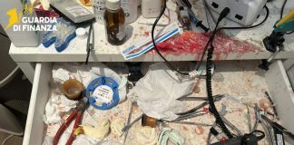 Sequestrato a Latina uno studio odontoiatrico abusivo, denunciato un falso dentista