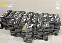 Maxi sequestro di 3 quintali di cocaina provenienti dalla Colombia nel porto di Vado Ligure