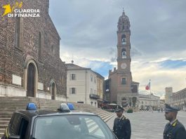 La Guardia di Finanza interrompe frode fiscale attuata con il metodo “apri e chiudi”, sequestri per 4,5 milioni