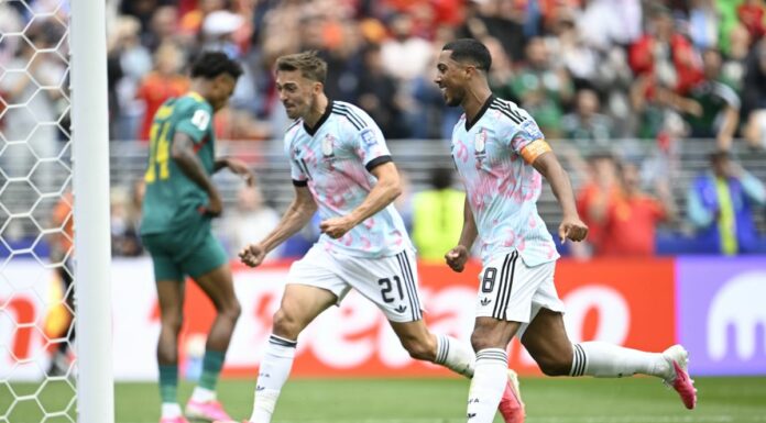 Rimonta Belgio, Senegal ko ai supplementari e Diavoli Rossi agli ottavi