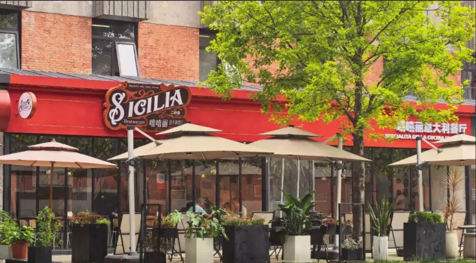 Dall’Italia alla Cina, una ristoratrice porta i sapori del Belpaese a Zhengzhou