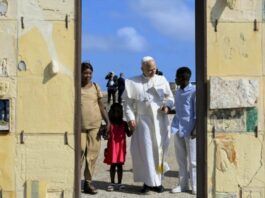 Papa Leone XIV “L’Europa affronti la crisi migratoria in modo organico”