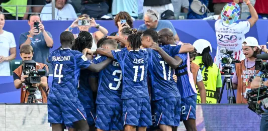 Mbappè la decide dal dischetto: la Francia batte il Paraguay e vola ai quarti