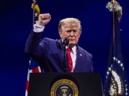 Trump “Gli Usa più ricchi e forti che mai, il comunismo cancro da estirpare”
