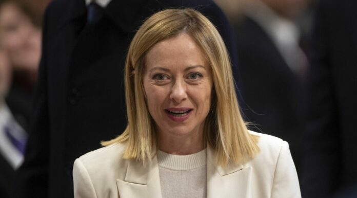 Meloni “Italia al vertice del turismo europeo, Governo sostiene settore”