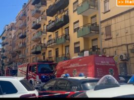 Uomo ucciso a coltellate a Palermo, presunto omicida si barrica in casa