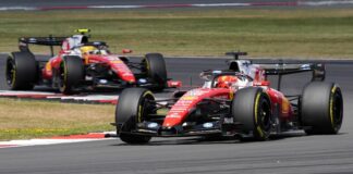 Vittoria Ferrari con Leclerc a Silverstone, Russell e Hamilton sul podio