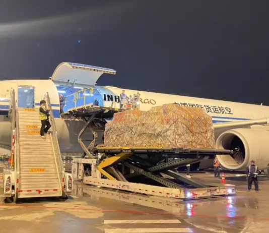 Cina, aperte 92 nuove rotte aeree cargo internazionali nel primo semestre