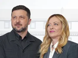 Ucraina, Meloni incontra Zelensky “Impegno al fianco di Kiev per una pace giusta”