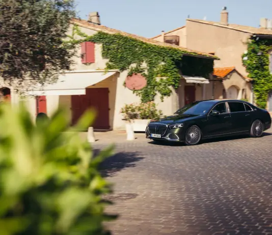 Nuova Mercedes-Maybach Classe S, più tecnologia e lusso su misura