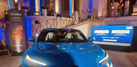 Honda protagonista del Summer Party di Villa Borghese a Roma su tema “rewind ’90s”