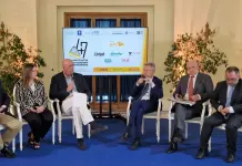 Al Premio Ischia il confronto sull’Americàs Cup e sulla comunicazione in guerra