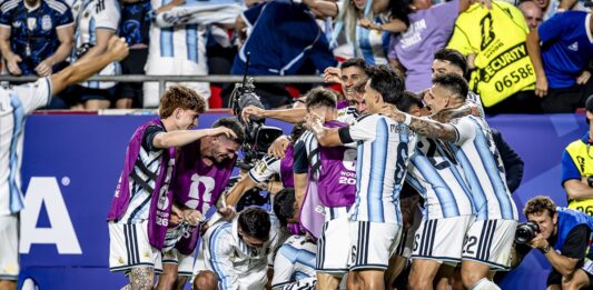 Argentina in semifinale soffrendo, Svizzera ko ai supplementari