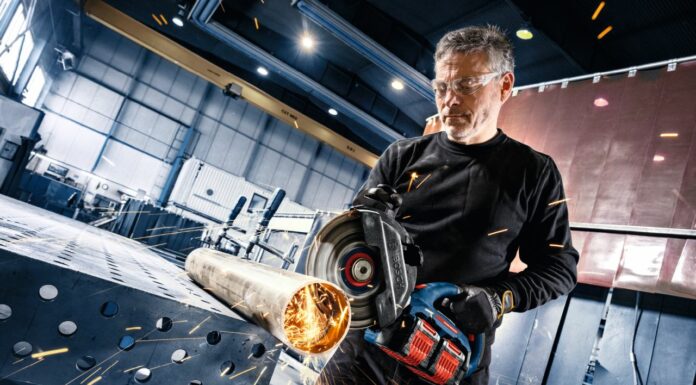 Bosch presenta tre nuove smerigliatrici angolari a batteria