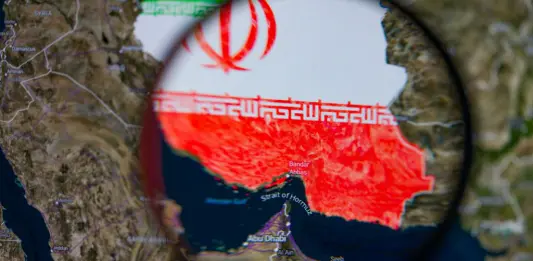 Hormuz, la nuova strategia americana per piegare l’Iran