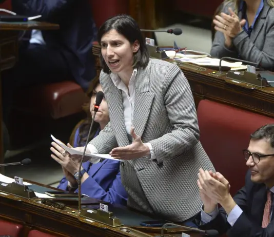 Schlein “L’Italia è più fragile, deve ricominciare a crescere”