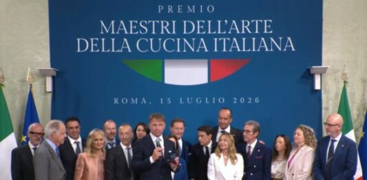 Meloni e Lollobrigida premiano 10 Maestri dell’Arte della Cucina Italiana
