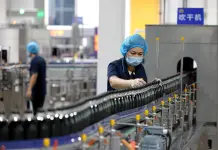 Cina, Pil in crescita del 4,7% nel primo semestre 2026