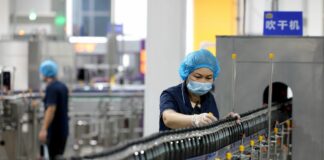 Cina, Pil in crescita del 4,7% nel primo semestre 2026