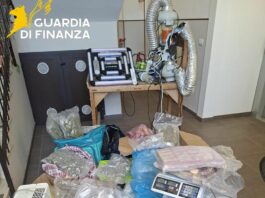 Trovati con 100 kg di droga tra hashish e marijuana, tre arresti nel catanese