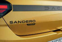 Dacia Sandero Stepway Full Hybrid 155, aperti gli ordini