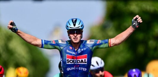 Merlier vince anche la 12^ tappa e cala il tris al Tour, Pogacar sempre leader
