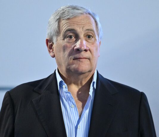 Tajani “Sui fondi Safe decisione politica a settembre. Prenotati 14,9 miliardi, ne useremo tra i 6 e i 9 nel 2027”