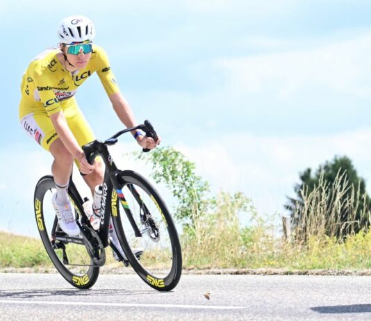 Pogacar sempre più padrone del Tour, vince anche la 14^ tappa