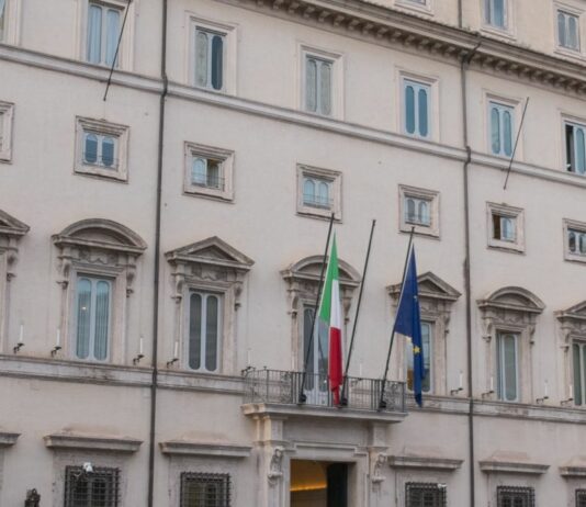 Fine vita, il Governo impugna la legge della Regione Emilia Romagna