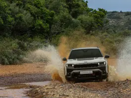 Nuova Jeep Compass 4xe scopre luoghi inaccessibili