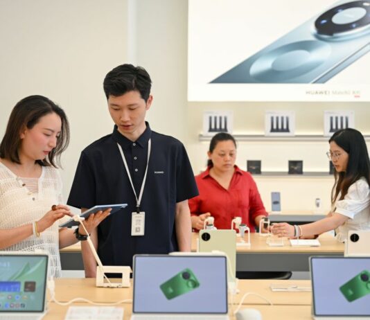 Cina, in crescita utili dell’industria elettronica, +96,9% nel primo semestre