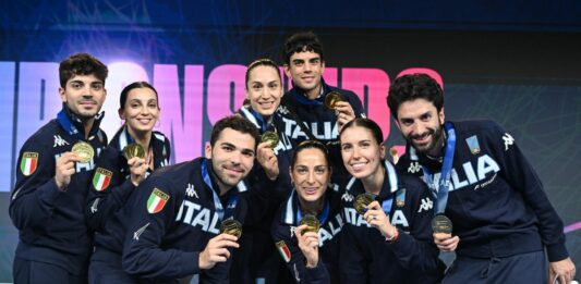 Italia meravigliosa e tutta d’oro: le squadre di fioretto maschile e spada femminili sono sul tetto del mondo