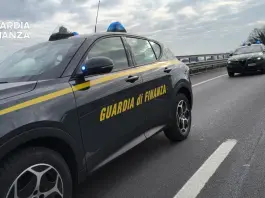 Estorsioni e truffe ad anziani in tutta Italia, sgominata organizzazione