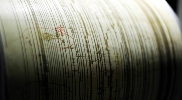 Forte scossa di terremoto a Napoli, magnitudo 4.7
