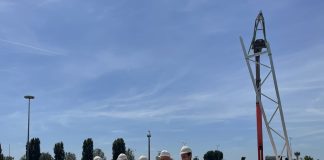 Posato il primo pilastro della Fiera Ice Arena, nasce la nuova casa dello sport del ghiaccio