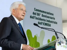 Mattarella a Seveso a cinquant’anni dal disastro ambientale: “Intollerabile irresponsabilità dei vertici aziendali” / Video