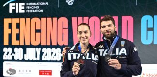 Ai Mondiali di Hong Kong 2026 brillano due argenti: Macchi nel fioretto e Rizzi nella spada