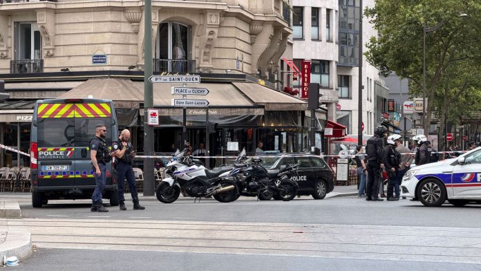 Paris Knife Attack - Man arrested after stabbing 3 women - Paris