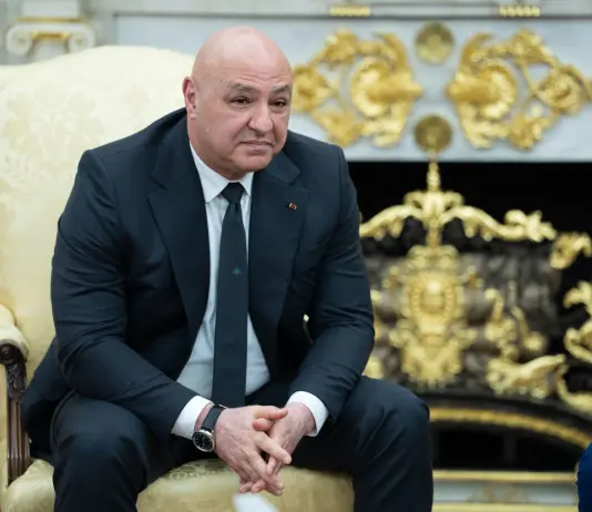 Libano, Aoun “Hezbollah può essere disarmato ponendo fine all’occupazione dei territori da parte di Israele”