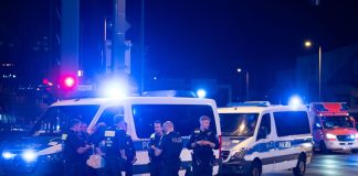 Furgone sulla folla durante Pride a Berlino, un morto e diversi feriti