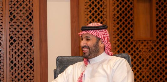 بن سلمان يلتقي قائد القيادة المركزية الأمريكية