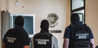 Spionaggio in favore della Russia, due misure cautelari a Roma: coinvolto un ex membro dell’intelligence italiana