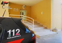 Blitz allo Zen 2 di Palermo, sequestrate armi e droga